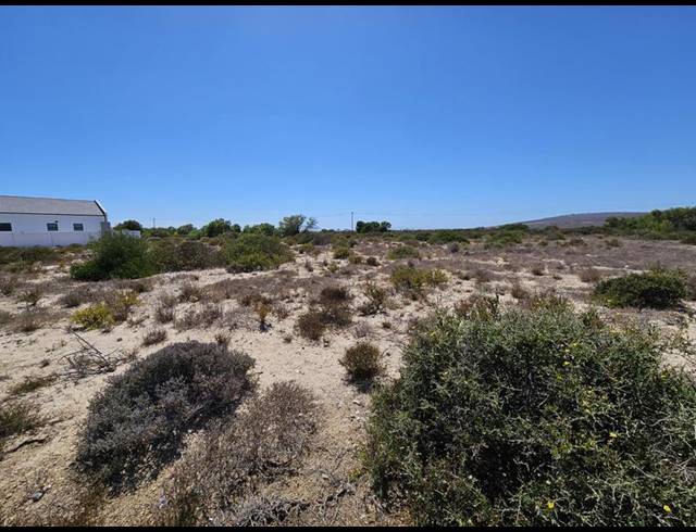 LAND FOR SALE IN BRITANNIA BAY